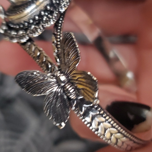 New Rainbow Moonstone 925 Silver Butterflies Poison Cuff Bracelet. - Picture 6 of 12